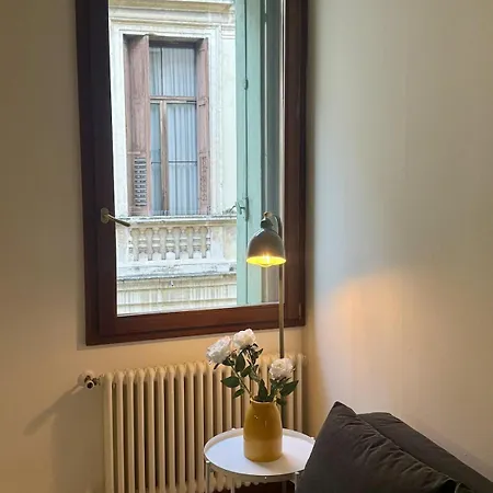 Апартаменты Wake Up Next To Vicenza's Beautiful Square! *