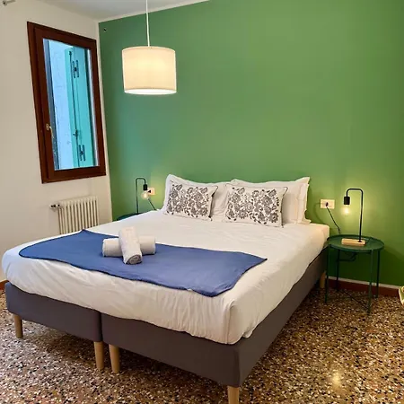 Apartment Wake Up Next To Vicenza's Beautiful Square! Vicenza